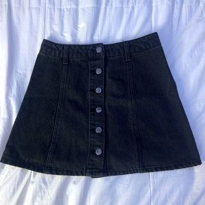 Forever 21 black button up denim skirt